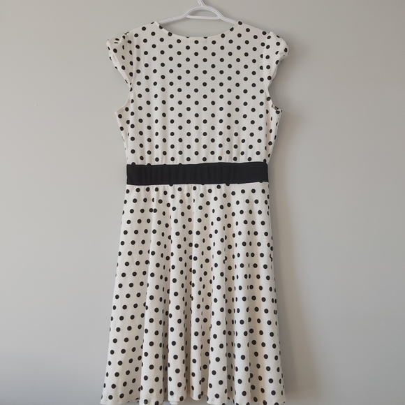 MODCLOTH - Retro mid-length polka dot dress - Picture 2 of 3